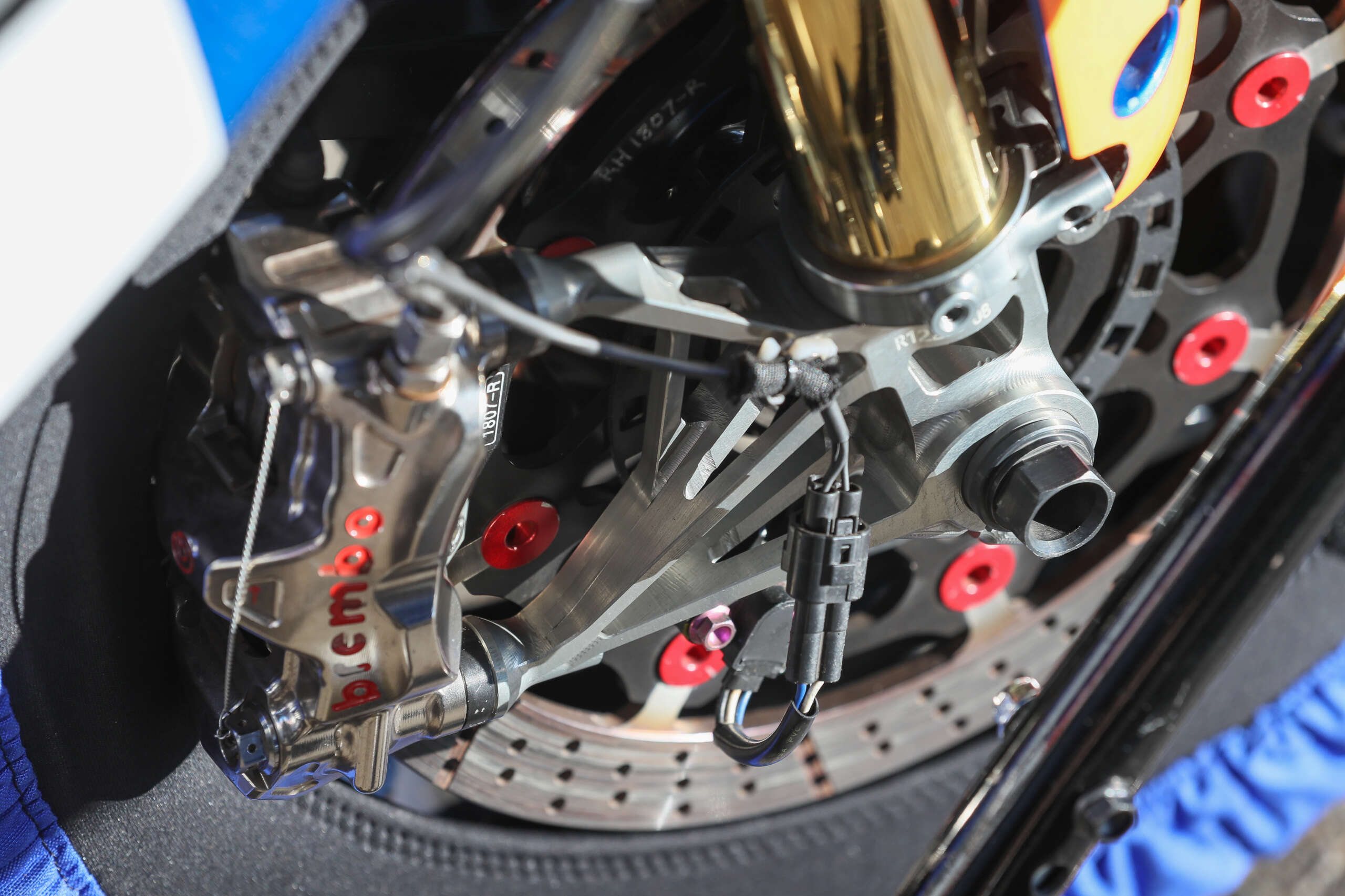 Read more about the article Tech Talk: Putting The Squeeze On Brake Pad Compounds