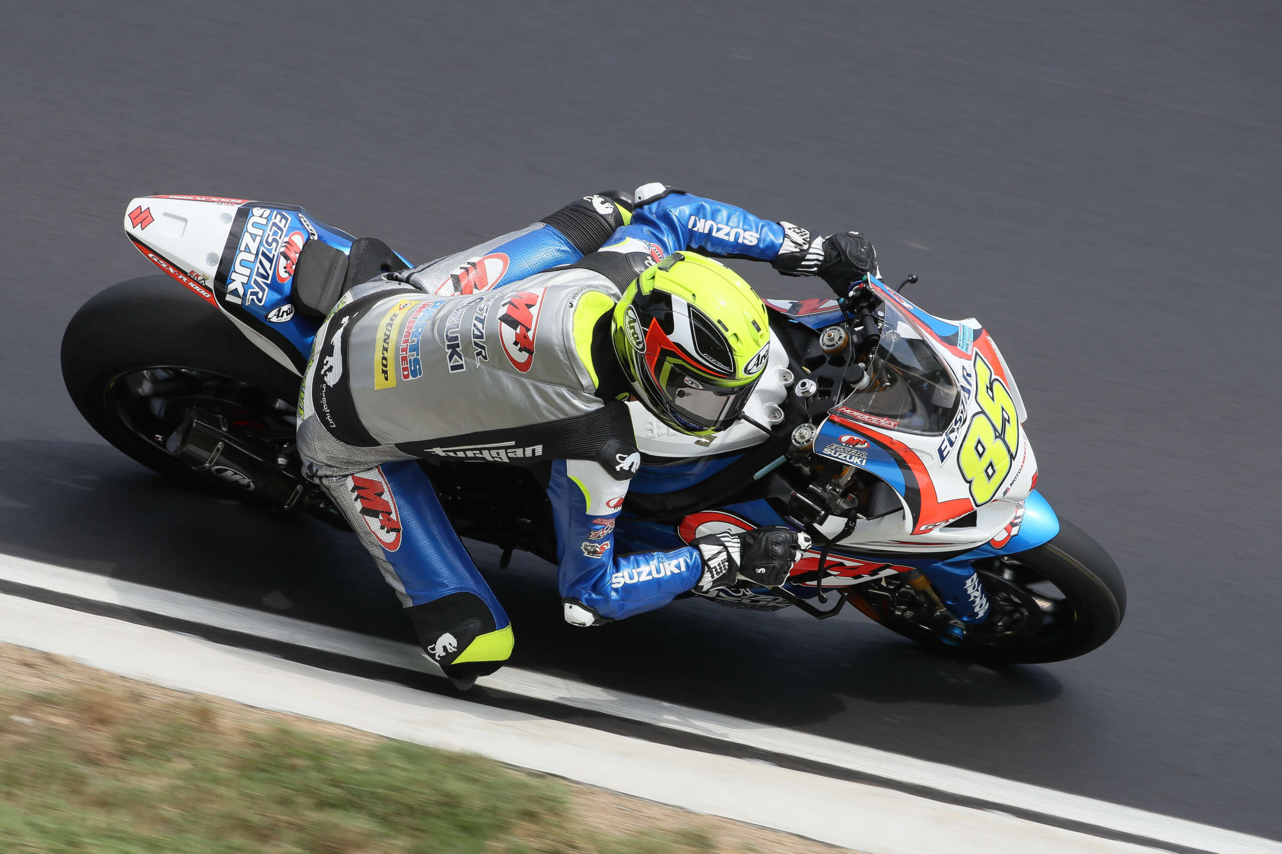 Read more about the article Scheibe Racing Signs Jake Lewis To Superbike Ride