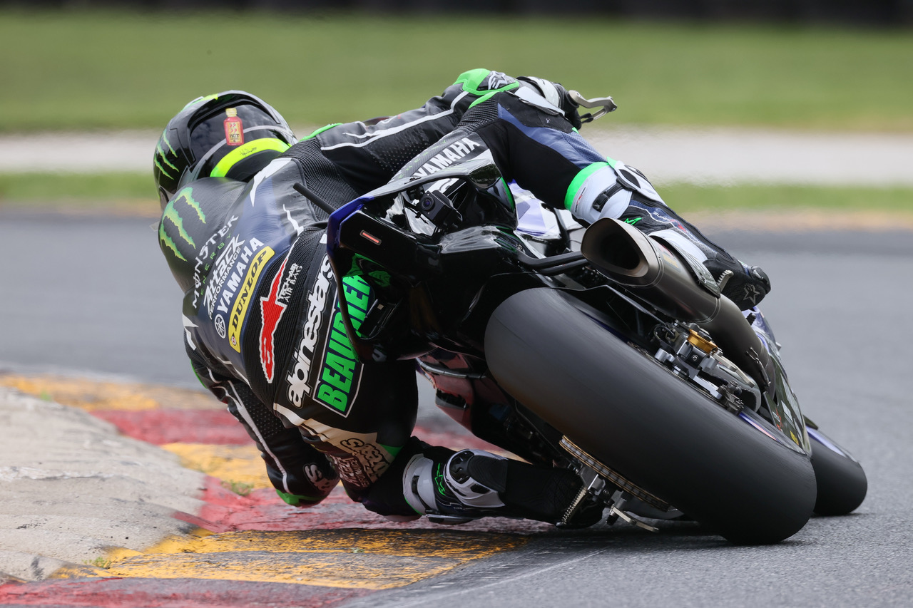 Read more about the article Beaubier Starts Strong, Breaks Lap Record On Day One At Road America