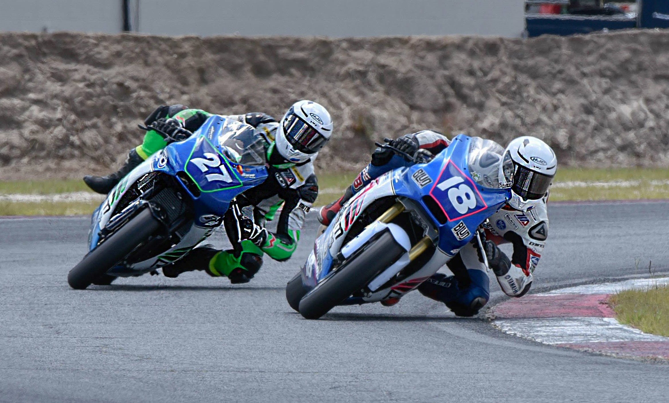 Read more about the article Robem Engineering Twins Cup Riders Blackmon And Khamsouk Test At Roebling Road