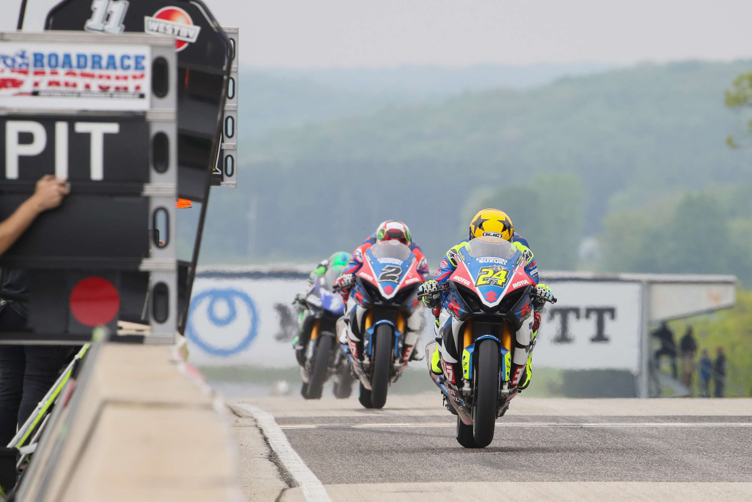 Read more about the article MotoAmerica: Premier Motorcycle Road Racing Series First To Begin At Road America