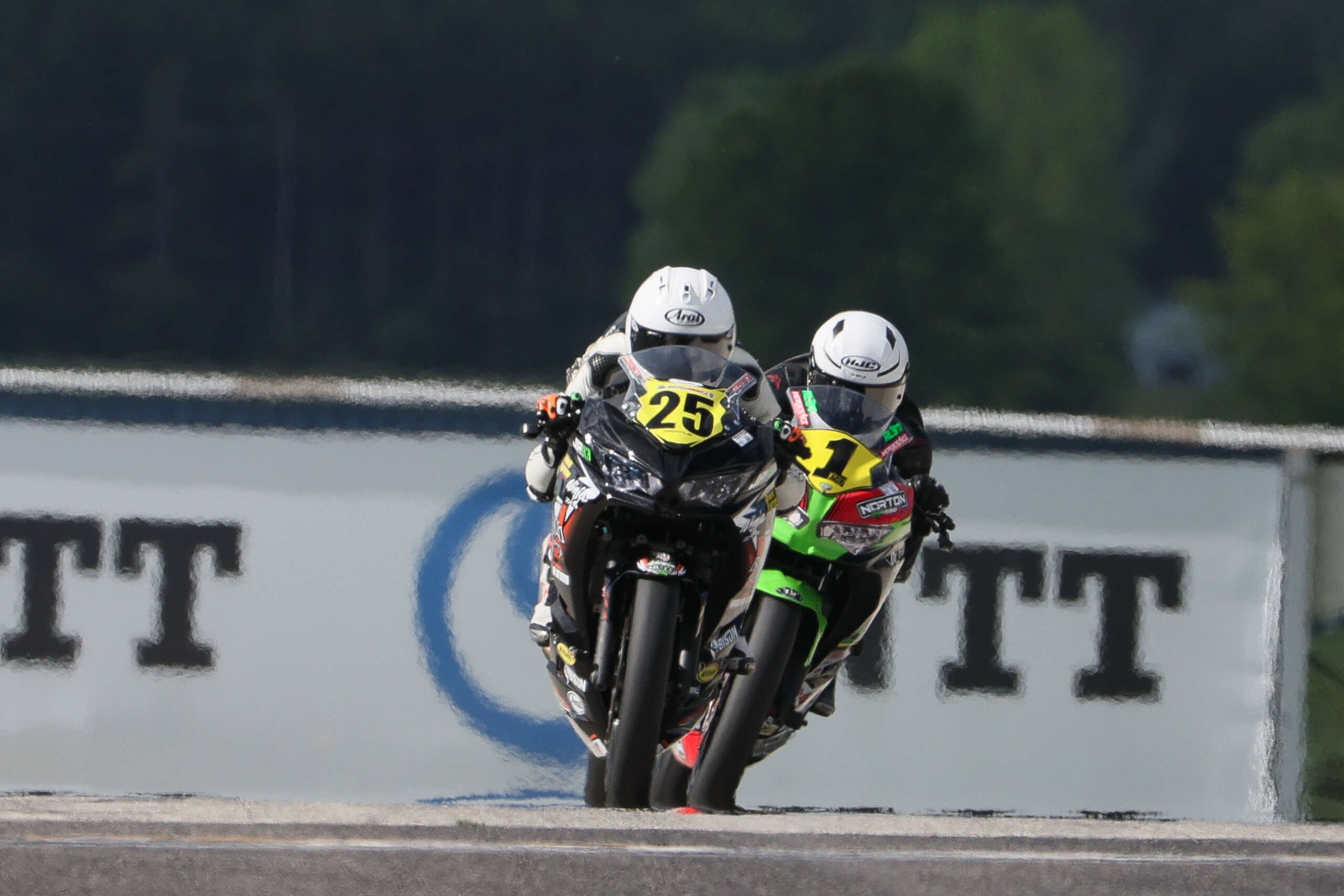 Read more about the article Doyle To Race Twins Cup And Junior Cup At New Jersey Motorsports Park