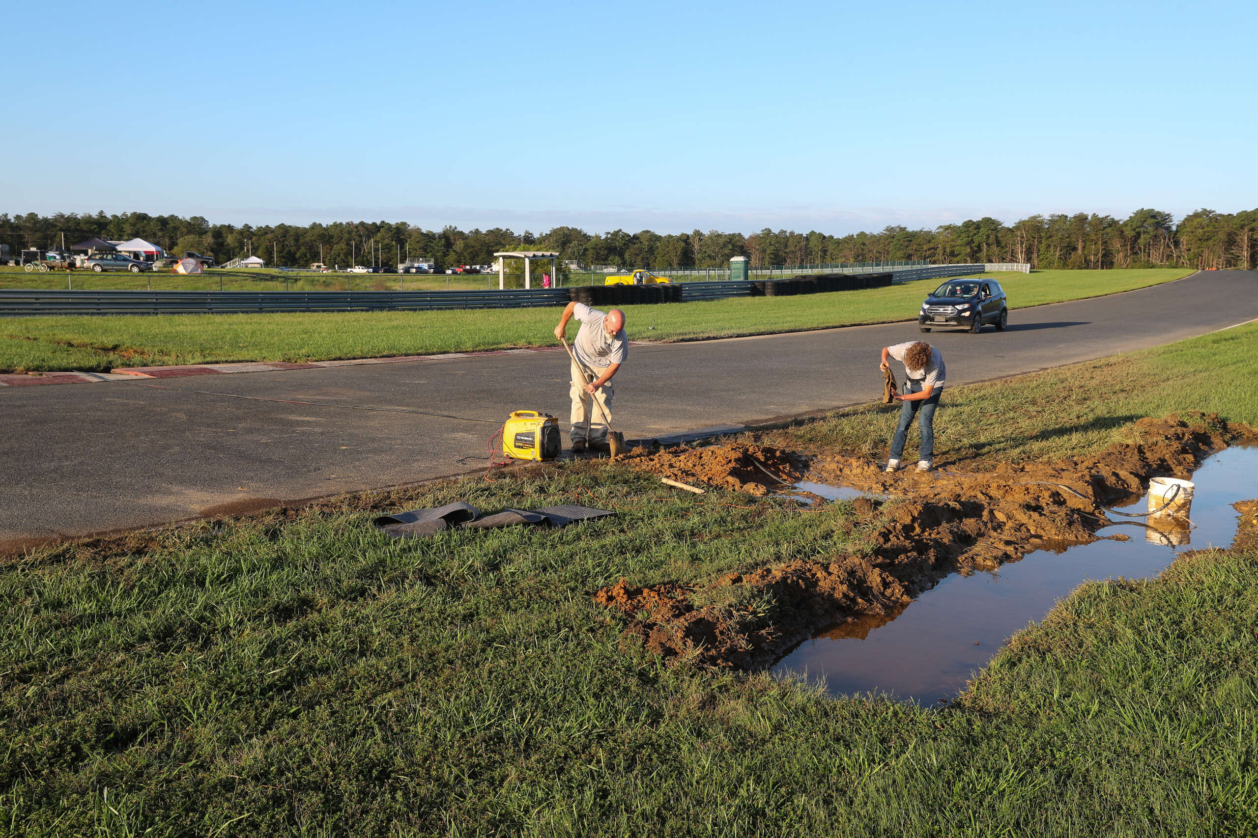 Read more about the article We Dig Racing