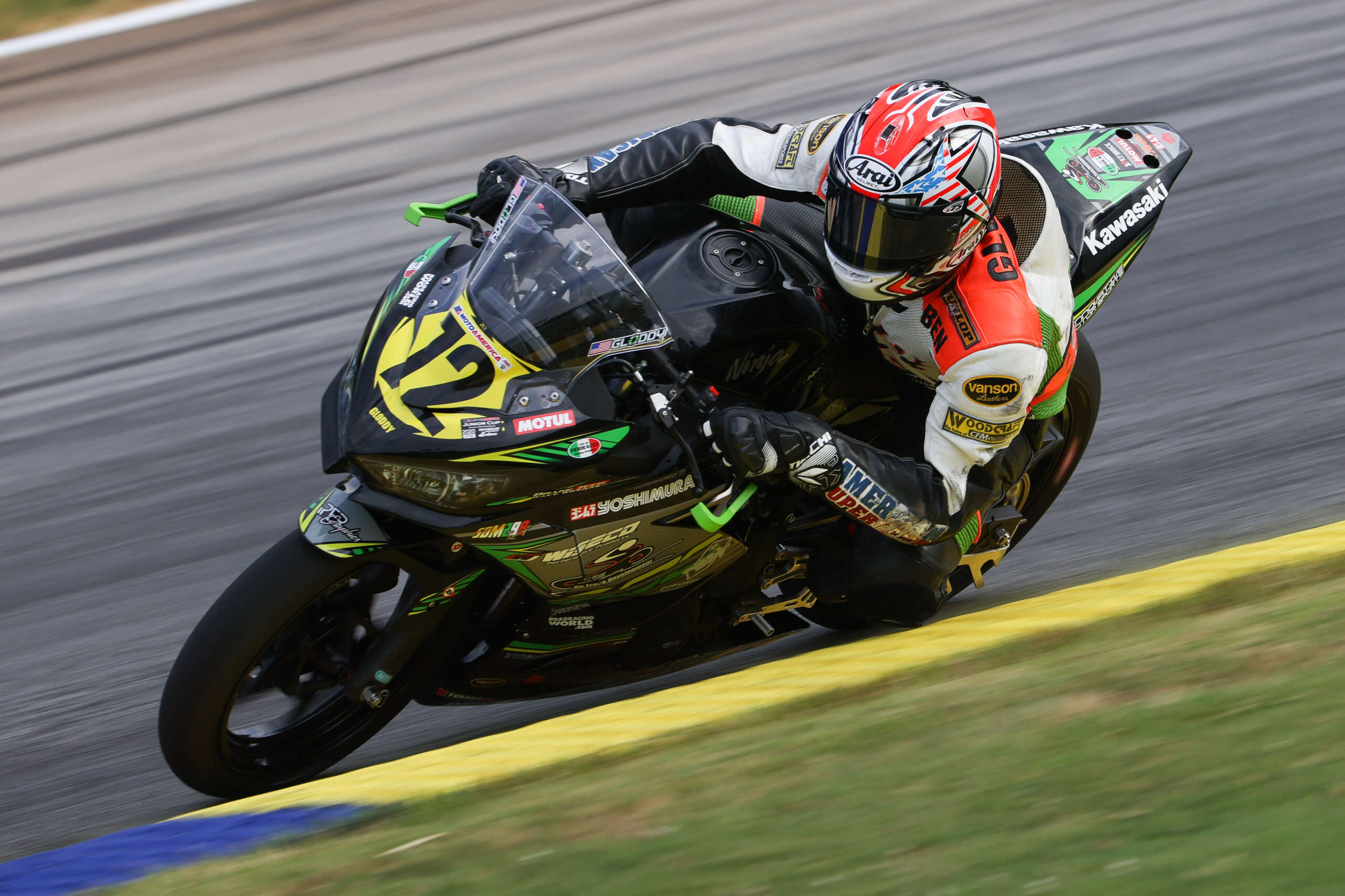 Read more about the article Ben Gloddy To Race In SportbikeTrackGear.com Junior Cup Series With Landers Racing