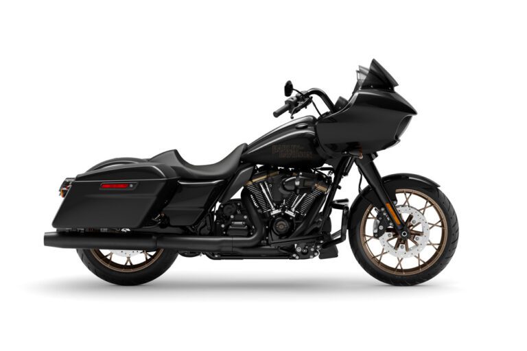 Read more about the article Harley-Davidson’s New Street Glide ST And Road Glide ST Inspired By MotoAmerica King Of The Baggers Championship Winner
