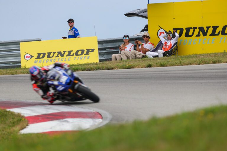 Read more about the article Dunlop Signs On For Three More Years As Official Tire Of MotoAmerica