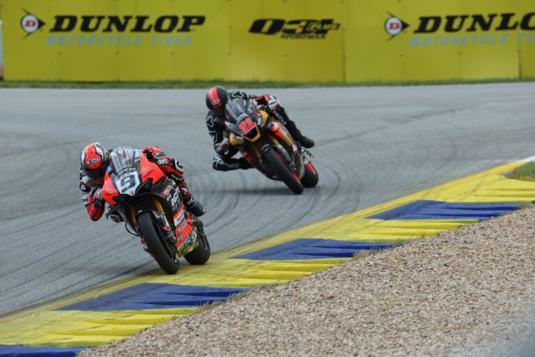 Read more about the article Petrucci Stays Perfect In MotoAmerica Medallia Superbike With Race-One Win In Georgia