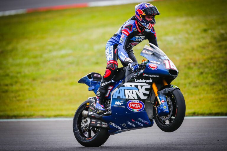 Read more about the article Roberts 8th, Beaubier 11th On Friday In Jerez