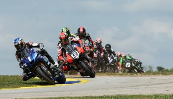 Petrucci Leads The MotoAmerica Medallia Superbike Pack To VIR