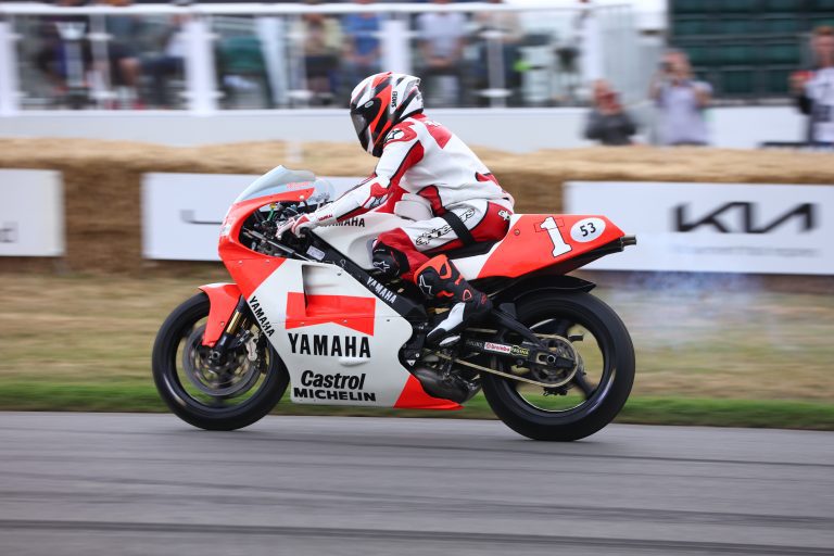 Read more about the article Goodwood Festival Of Speed: Wayne Rainey Rides Again
