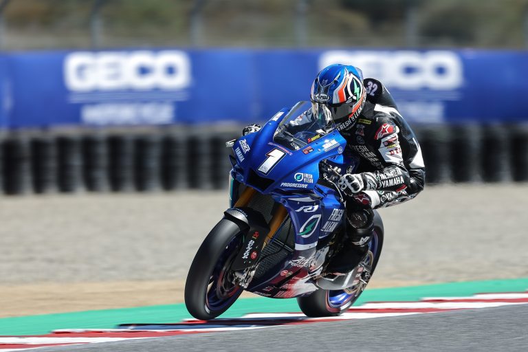 Read more about the article Defending Champion Gagne Leads MotoAmerica Medallia Superbikes To The Land Of 10,000 Lakes