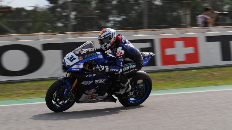 Read more about the article Gerloff Podiums In World Superbike Race 1 At Catalunya
