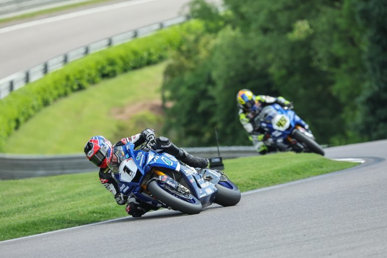 Read more about the article Gagne Wins Medallia Superbike Race One At Barber Motorsports Park