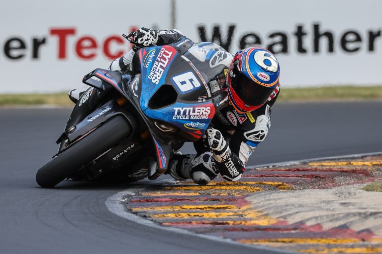 Read more about the article Beaubier Blitzes Road America Lap Record