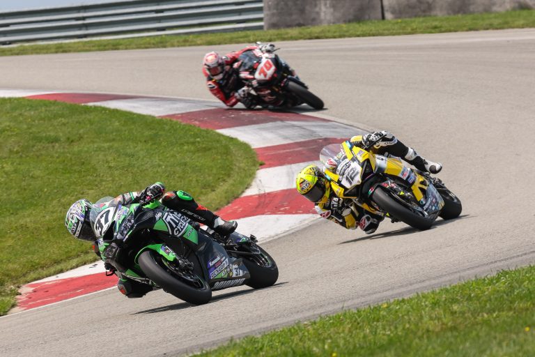 Read more about the article Mesa Gets His First Supersport Win Of The Year At Pitt Race
