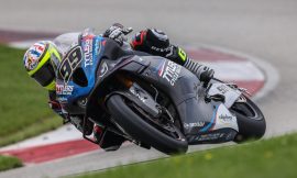 Jacobsen Rolls On With Provisional Pole At Pitt Race