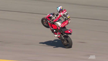 Top Five Wheelies Of The 2023 MotoAmerica Championship (Video)