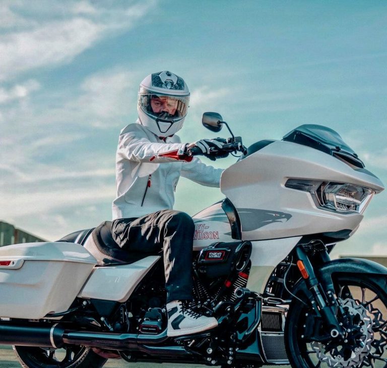 Read more about the article Kyle Wyman And James Rispoli Do Their Own Stunts