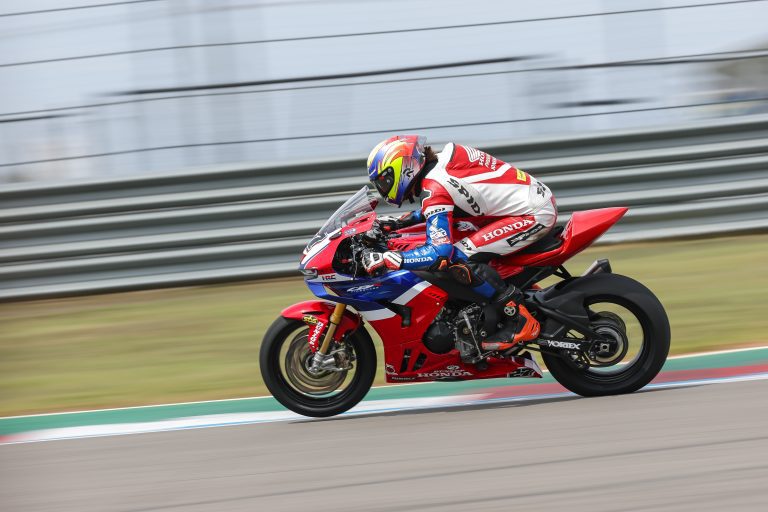 Read more about the article Keeping Up With The Joneses: Yates And Landers Form Two-Rider Jones Honda Race Team For 2026
